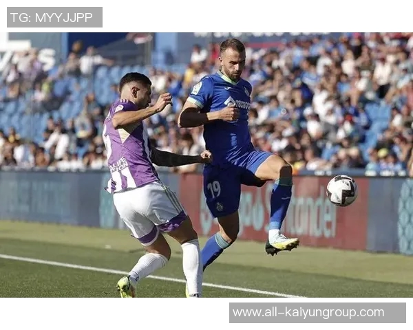 黄潜强烈不满西甲管理失误宣布海外赛取消引发广泛关注