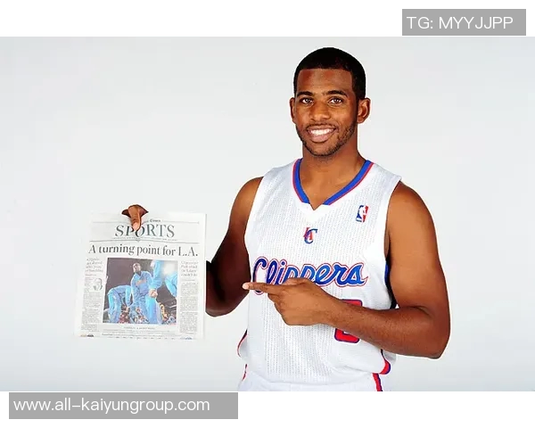 哈兰德分享与家人温馨合照感慨兄弟情深老大陪伴温暖心灵