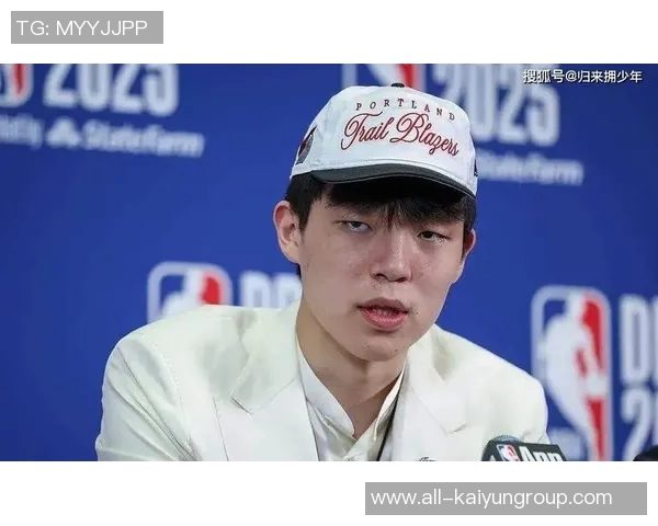 杨瀚森:全力以赴珍惜每一秒上场时间场上场下都要做好自己该做的事情 杨瀚森:全力以赴珍惜每一秒上场时间场上场下都要做好自己该做的事情